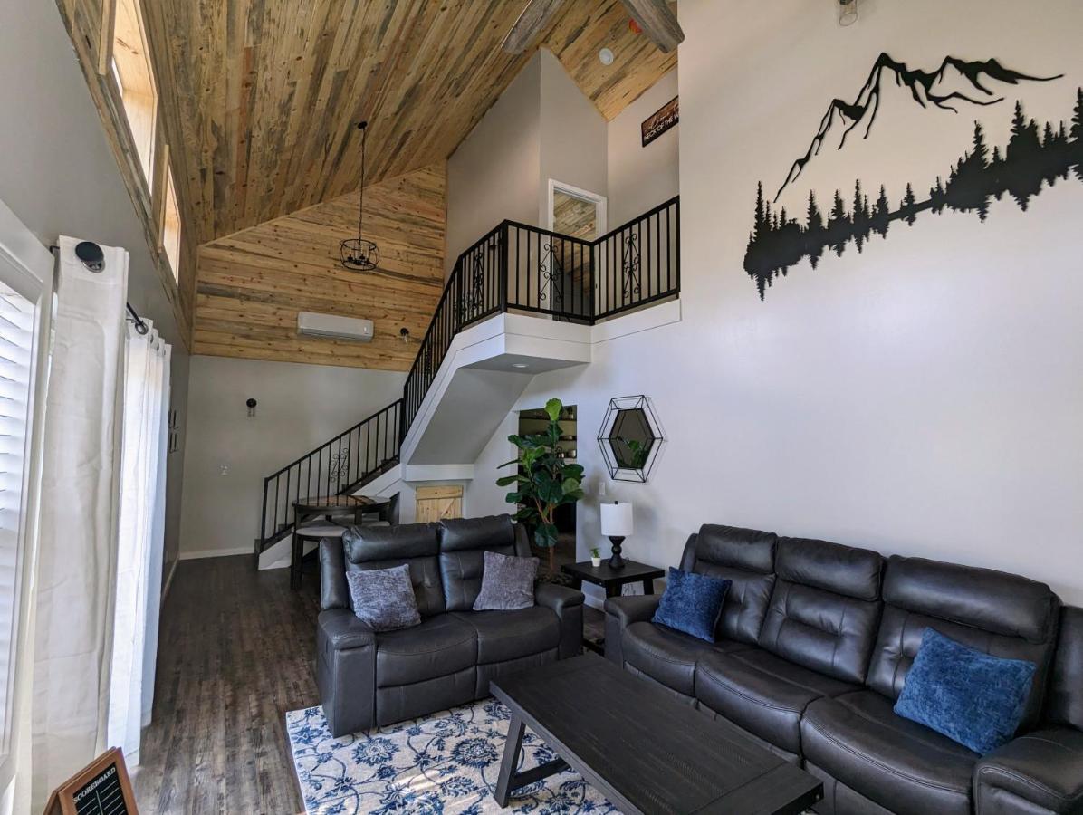 Hillside Hangout 3bd/2ba, Elevated Deck Sunsets Pinetop-Lakeside